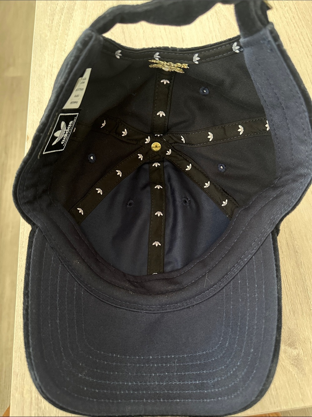 adidas Black Velvet Cap with Gold Trefoil - Picture 3 of 7